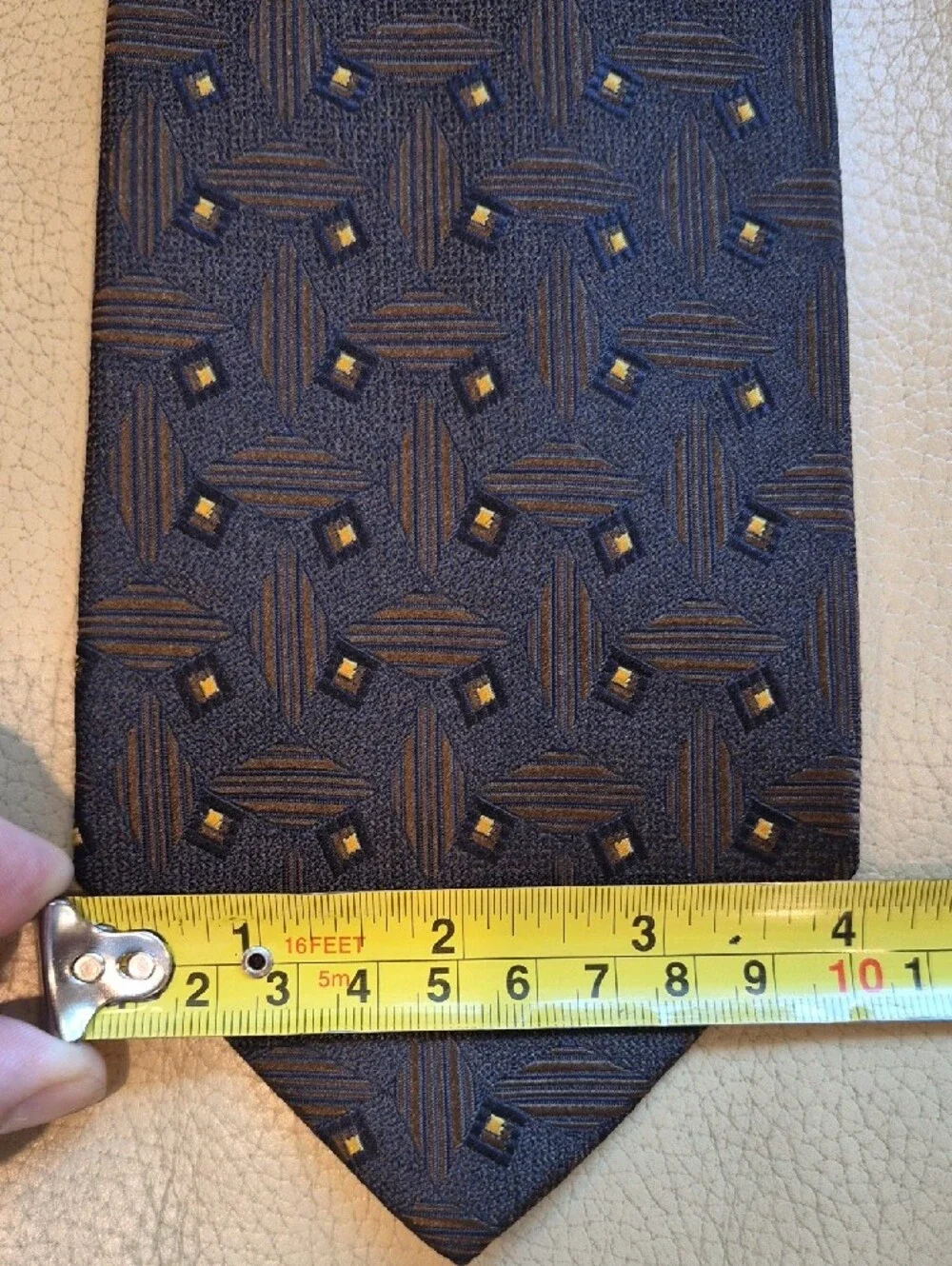 Ermenegildo Zegna elegant brown